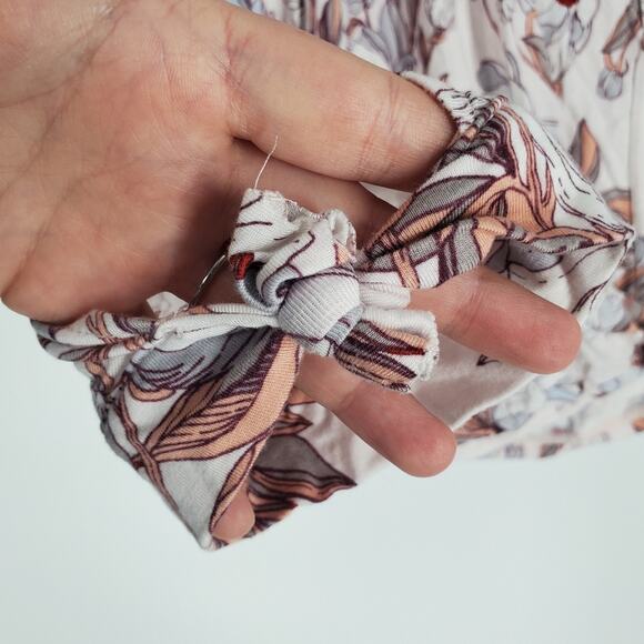 Free People White Floral Button Down Tie Sleeve Keepin On Blouse S - Picture 3 of 9